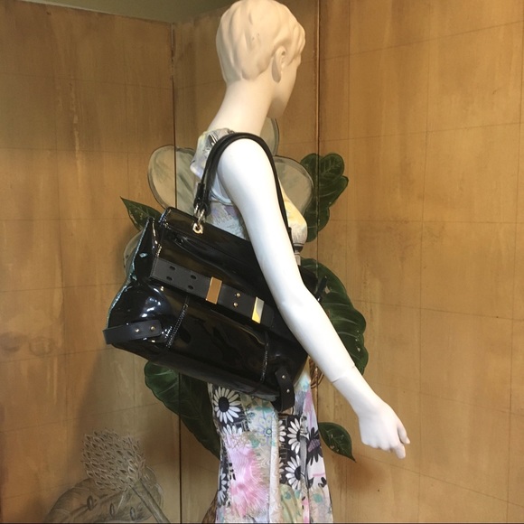 Charles David black patent leather handbag new! - Picture 4 of 15